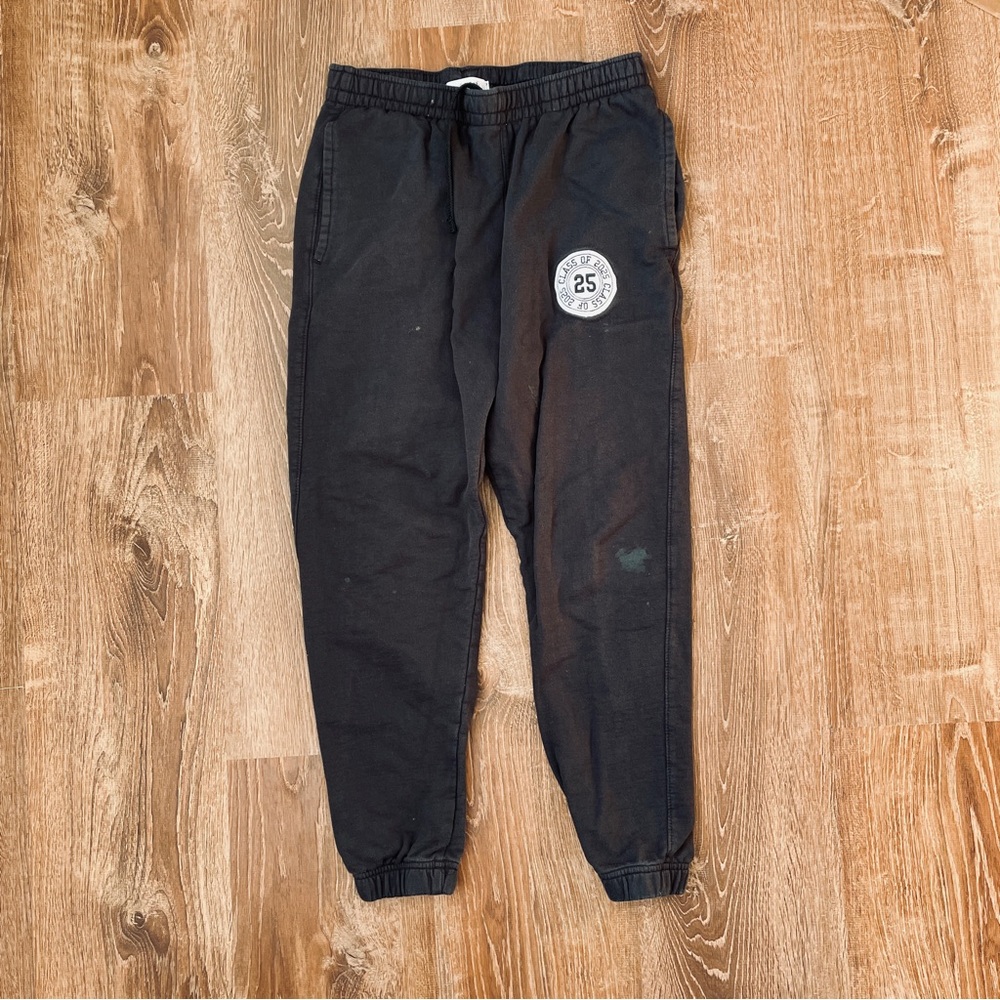 🎯3/$10 Black Sweatpants for The Class of 2025